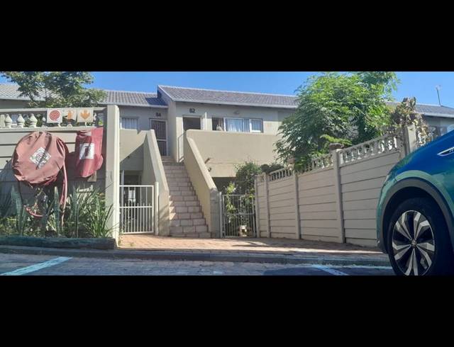 2 BEDROOM TOWNHOUSE FOR SALE IN VORNA VALLEY